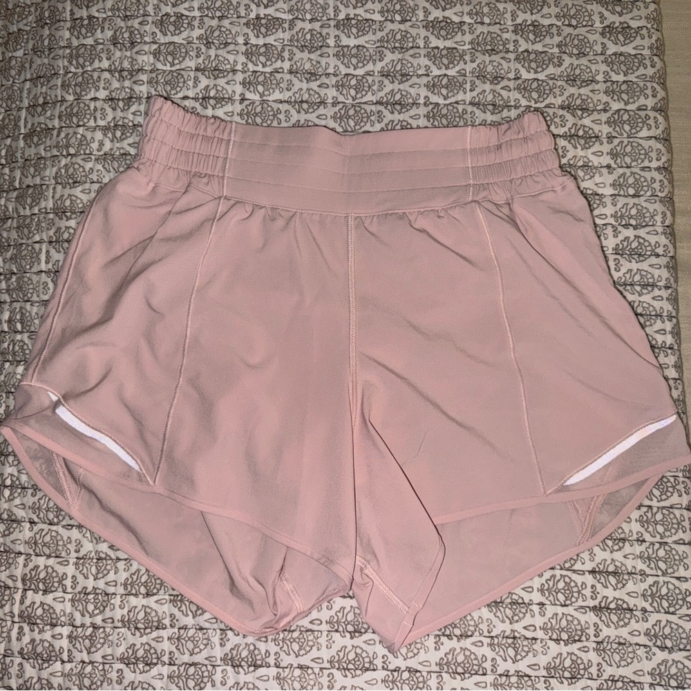 Lululemon Hotty Hot High Rise Shorts 4 Inch